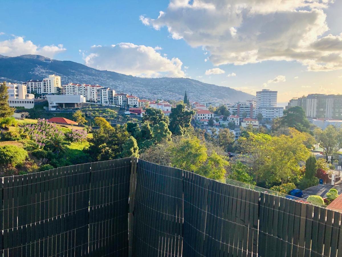 Blue River - Rua Dr Pita - Rooms Near Jardim Magnolia Funchal  Exteriér fotografie